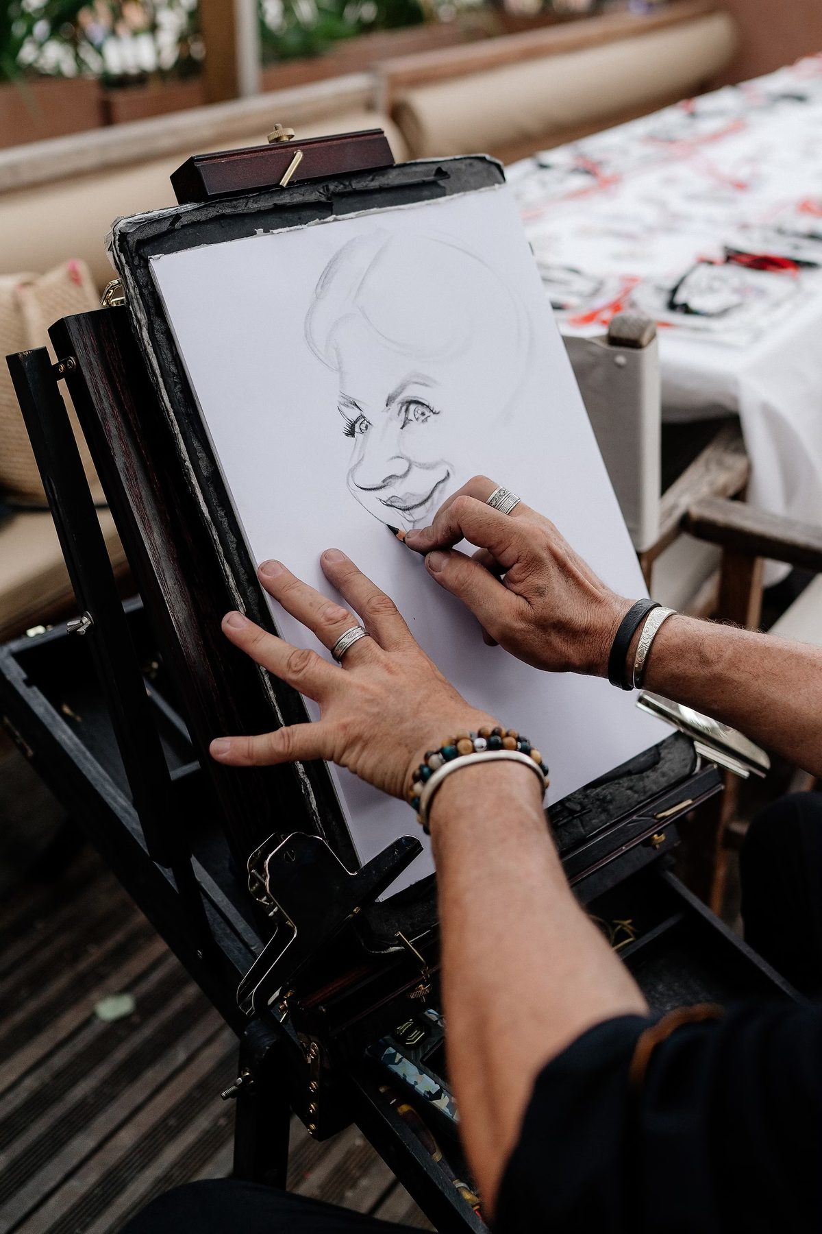 Caricature artist